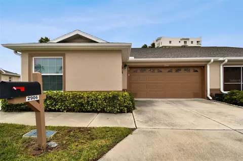 2906 Captains Ct, Palmetto, FL 34221