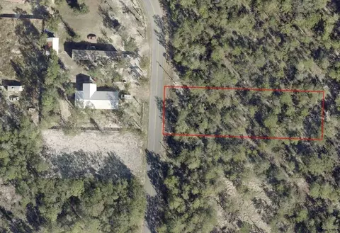 E Picasso Circle, Defuniak Springs, FL 32433