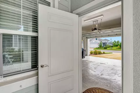 Entry Way - 4842 Willow Bend Ave, Parrish, FL 34219 photo 1 of 3