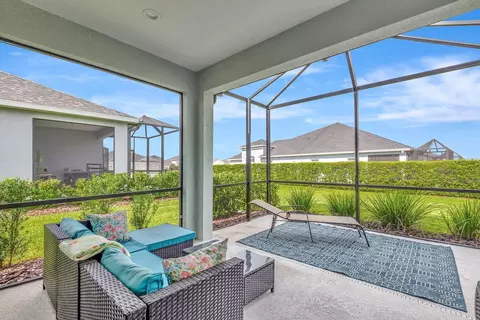 Exterior - 4842 Willow Bend Ave, Parrish, FL 34219 photo 4 of 7