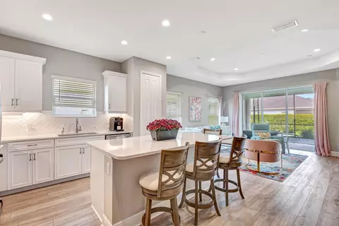 Kitchen - 4842 Willow Bend Ave, Parrish, FL 34219 photo 1 of 6