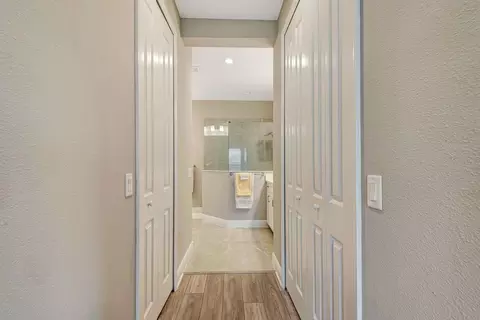 Entry Way - 4842 Willow Bend Ave, Parrish, FL 34219 photo 3 of 3