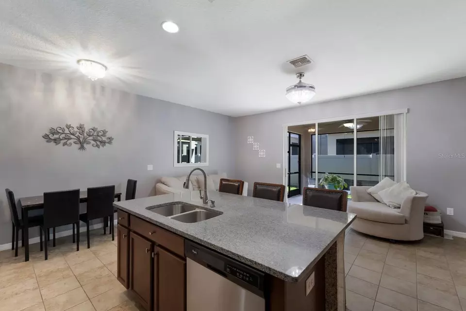 Kitchen - 4084 71st Ave N, Pinellas Park, FL 33781 photo 2 of 4