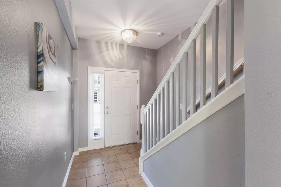 Entry Way - 4084 71st Ave N, Pinellas Park, FL 33781 photo 2 of 2