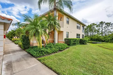 4215 Vicenza Dr #B1, Venice, FL 34293