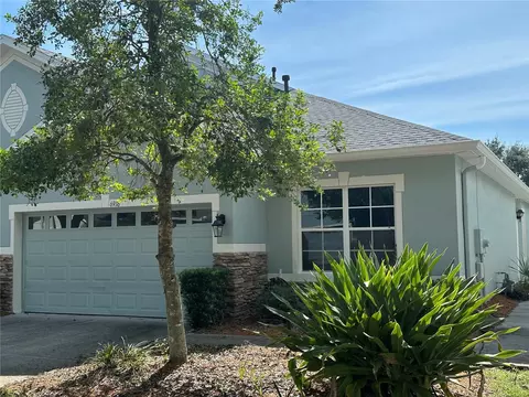 6936 Surrey Oak Dr, Apollo Beach, FL 33572