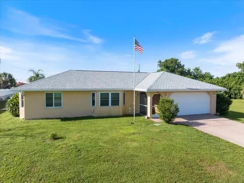 22285 Columbus Ave, Port Charlotte, FL 33954