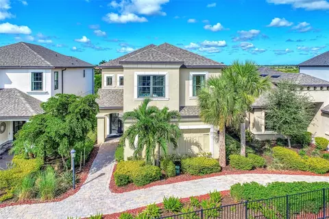 8216 Summer Night Rd, Sarasota, FL 34241