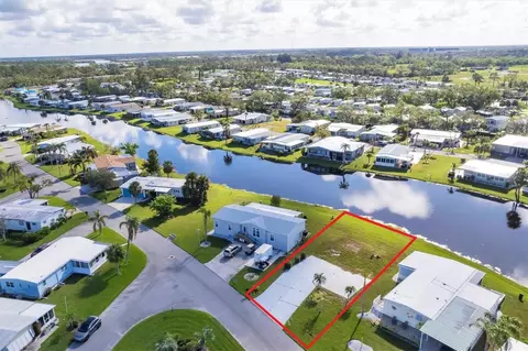 119 Camelot Dr, Nokomis, FL 34275
