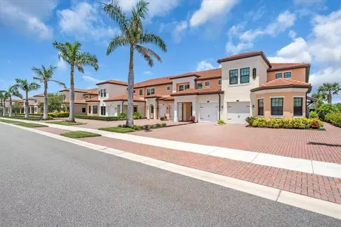 10051 Crooked Creek Dr #202, Venice, FL 34293