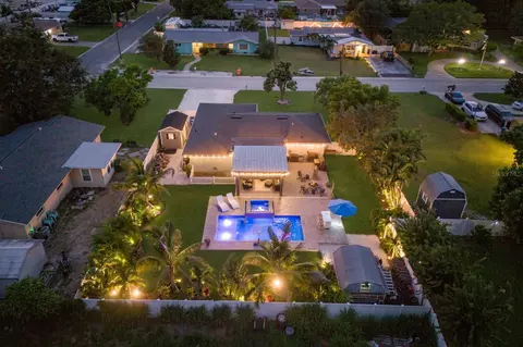 603 59th St NW, Bradenton, FL 34209