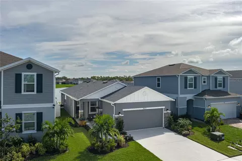 9577 Sandy Bluffs Cir, Parrish, FL 34219