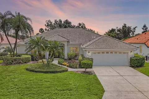 6112 Winchester Pl, Sarasota, FL 34243