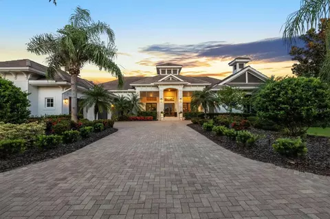 8009 Bounty Ln, Bradenton, FL 34202