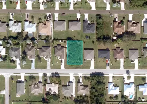 1221 SW Alcantarra Blvd, Port St Lucie, FL 34953