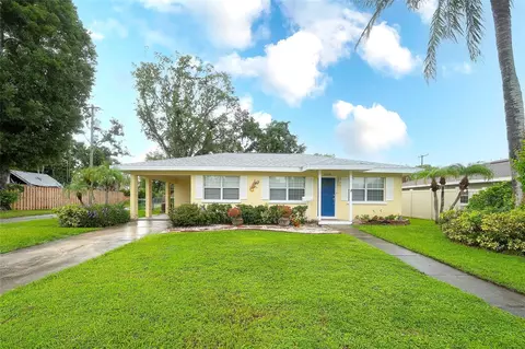 2925 9th Ave W, Bradenton, FL 34205