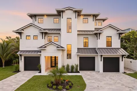 226 Garden Ln, Sarasota, FL 34242