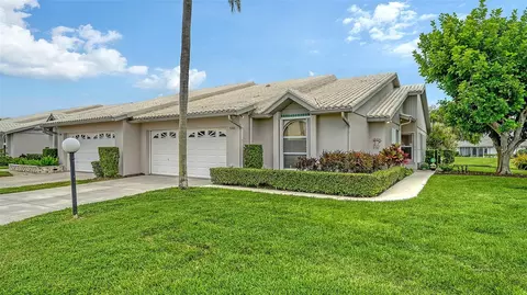 5366 Christie Ann Pl #19, Sarasota, FL 34233