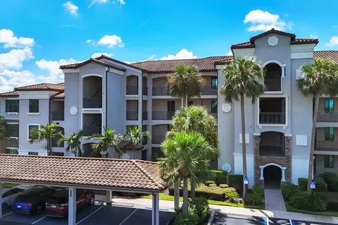 16904 Vardon Ter #401, Bradenton, FL 34211