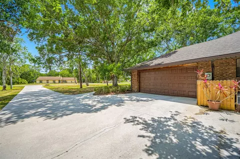 Exterior - 9206 65th Ave E, Bradenton, FL 34202 photo 7 of 25