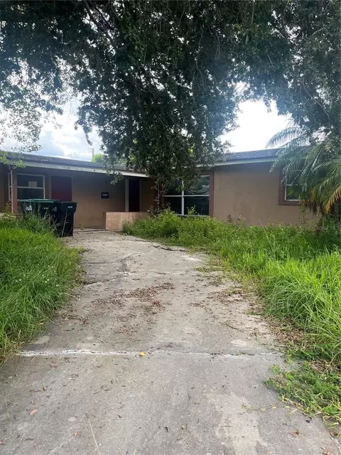 927 Sonata Ln, Orlando, FL 32825