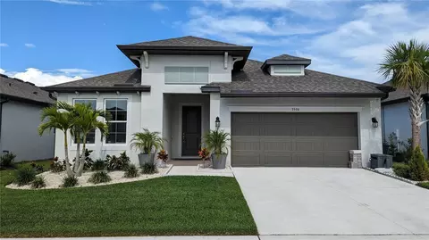 3594 Quiet Dr, Sarasota, FL 34240
