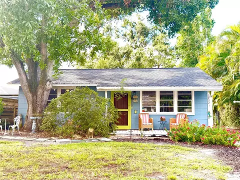 1702 Hillview St, Sarasota, FL 34239