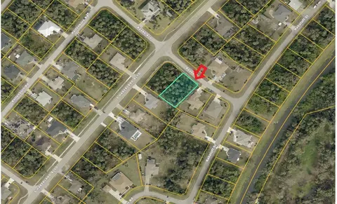 Kaabe Avenue, North Port, FL 34288