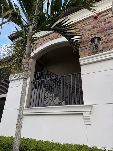 5528 Palmer Cir #206, Bradenton, FL 34211