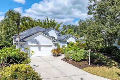 6725 Virginia Xing, University Park, FL 34201