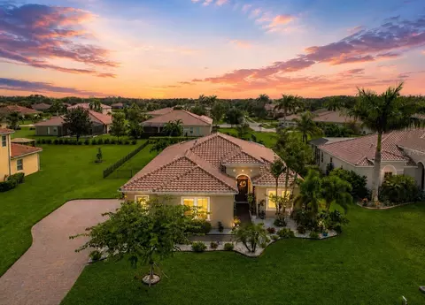 309 167th Blvd E, Bradenton, FL 34212
