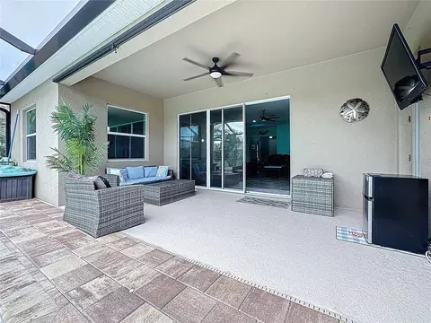 Exterior - 309 167th Blvd E, Bradenton, FL 34212 photo 3 of 17
