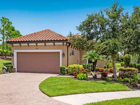 8700 Trattoria Ter, Sarasota, FL 34238