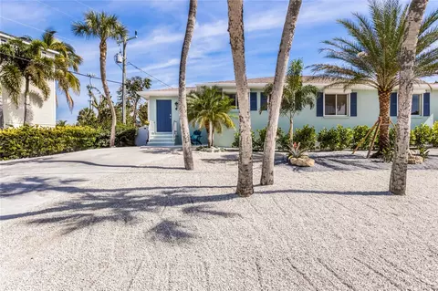 5701 Holmes Blvd #B, Holmes Beach, FL 34217