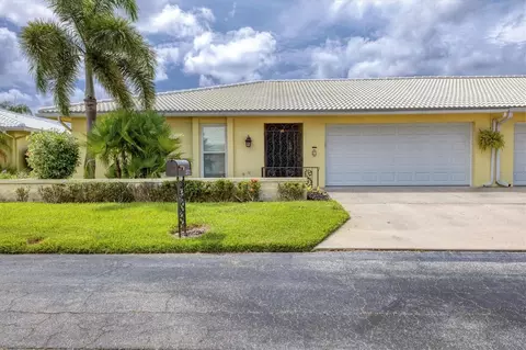 3712 Hampshire Ln #5623, Sarasota, FL 34232
