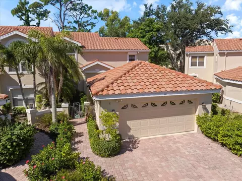 447 Oak Point Rd, Osprey, FL 34229
