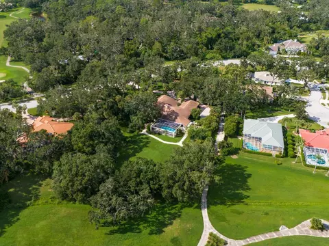 4626 Hadfield Dr, Sarasota, FL 34235