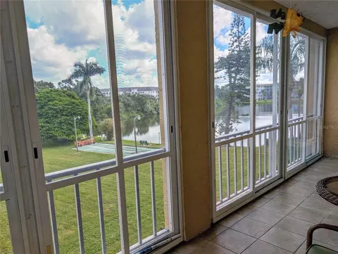 3589 Lake Bayshore Dr #J-303, Bradenton, FL 34205
