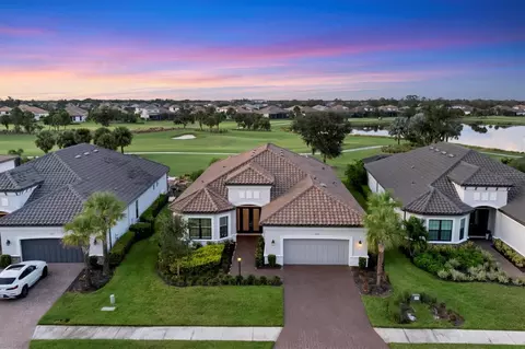 15029 Montello Way, Lakewood Ranch, FL 34211