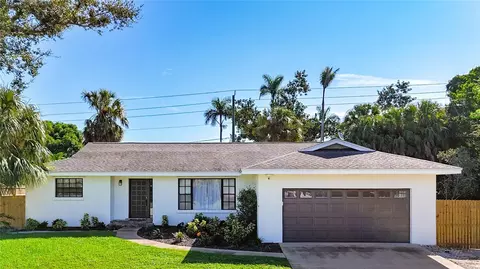 7603 9th Avenue Dr NW, Bradenton, FL 34209