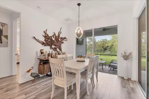 Dining - 10622 Wynward Way, Parrish, FL 34219 photo 2 of 3
