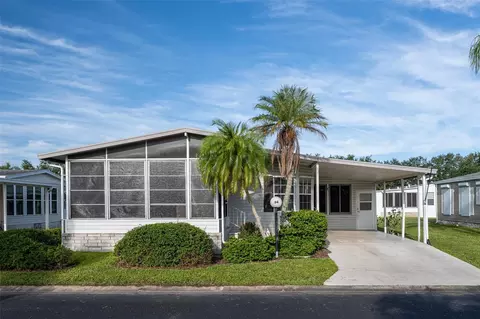 5707 45th St E #84, Bradenton, FL 34203