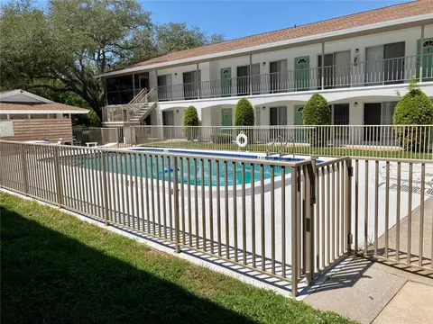 4035 S School Ave #C3, Sarasota, FL 34231