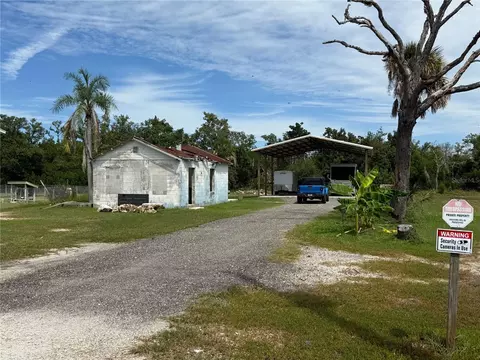 912 Piney Point Rd, Palmetto, FL 34221