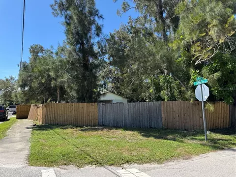 800 S Jefferson Ave, Sarasota, FL 34237