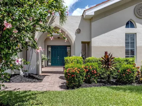 258 Montelluna Dr, North Venice, FL 34275