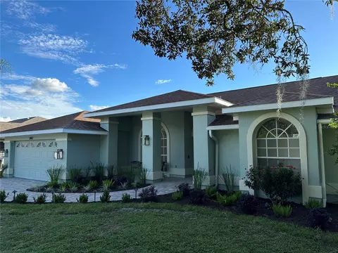 5402 60th St E, Bradenton, FL 34203