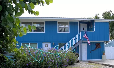 113 Colonia Ln W, Nokomis, FL 34275