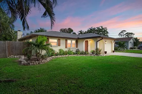791 Mohawk Rd, Venice, FL 34293