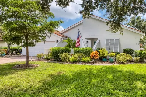 3128 Heatherwood Ln, Sarasota, FL 34235